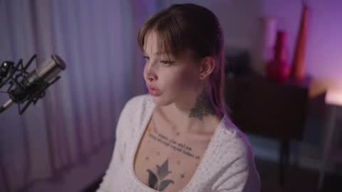 Snapshot of mileeena chatting on March 2025 03:29:01 PM M Telegram mamagotachannel online show from March 2025 03:29:01 PM