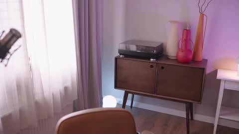 Snapshot of mileeena chatting on March 2025 12:04:02 PM M Telegram mamagotachannel online show from March 2025 12:04:02 PM