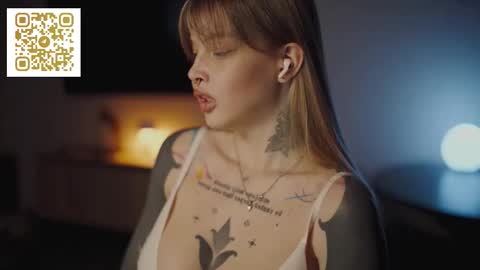 Snapshot of mileeena chatting on November 2025 01:14:02 PM M Telegram mamagotachannel online show from November 2025 01:14:02 PM