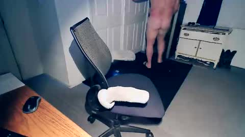 Milehi1958 online show from February 2026 10:53:02 AM