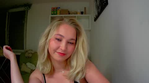 Milena new nonude shy blonde natural online show from September 2025 10:23:02 PM