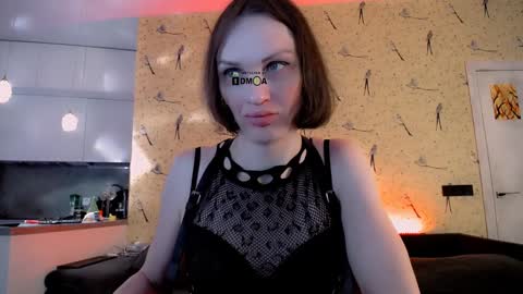 Snapshot of milena_hardy chatting on December 2024 04:35:02 AM Milena Hardy online show from December 2024 04:35:02 AM