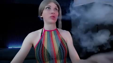 Snapshot of milena_hardy chatting on October 2025 02:34:02 AM Milena Hardy online show from October 2025 02:34:02 AM