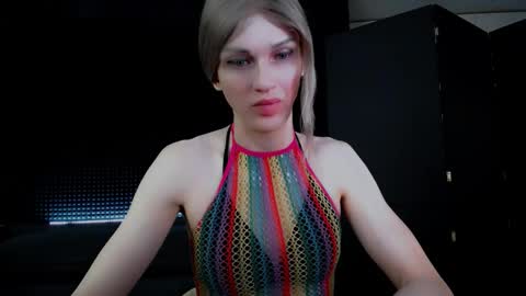 Snapshot of milena_hardy chatting on October 2025 04:56:02 AM Milena Hardy online show from October 2025 04:56:02 AM