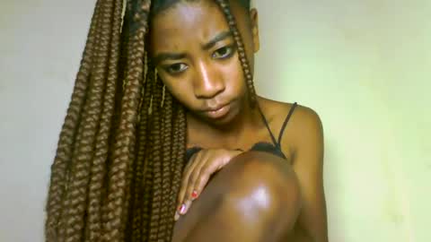Snapshot of milennah chatting on June 2026 08:31:02 PM milennah online show from June 2026 08:31:02 PM