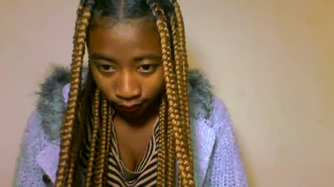 Snapshot of milennah chatting on June 2026 12:44:02 PM milennah online show from June 2026 12:44:02 PM