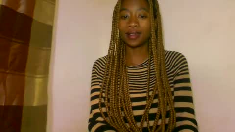 Snapshot of milennah chatting on June 2026 11:17:02 PM milennah online show from June 2026 11:17:02 PM