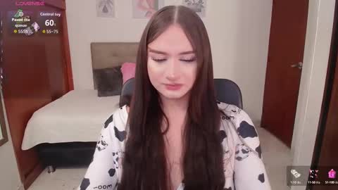 Miley online show from September 2025 03:34:02 PM