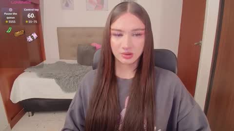 Miley online show from October 2025 02:48:01 PM