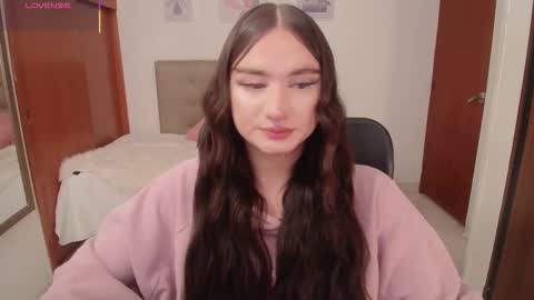 Snapshot of miley_baker chatting on January 2026 04:01:01 PM Miley online show from January 2026 04:01:01 PM