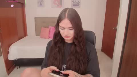 Snapshot of miley_baker chatting on January 2026 03:28:02 PM Miley online show from January 2026 03:28:02 PM