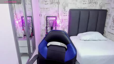 MILEY  online show from January 2025 12:29:01 PM