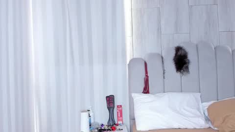 MILEY  online show from September 2025 12:54:02 PM