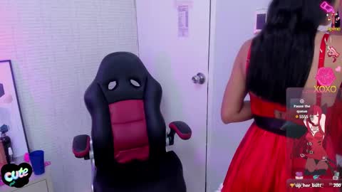 MILEY online show from December 2024 07:44:01 PM