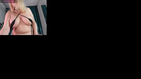 Snapshot of milf_dreamy chatting on December 2024 07:17:02 AM Milf Dreamy online show from December 2024 07:17:02 AM