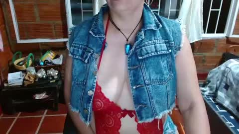 Ana online show from October 2025 03:58:01 AM