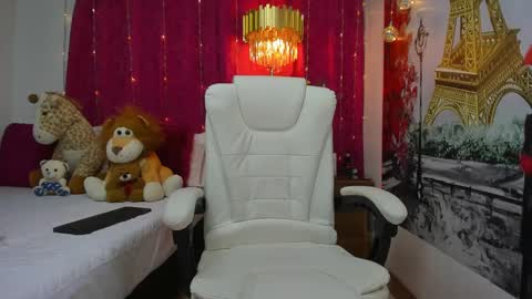 Nakary Bustamante online show from January 2025 11:03:01 PM