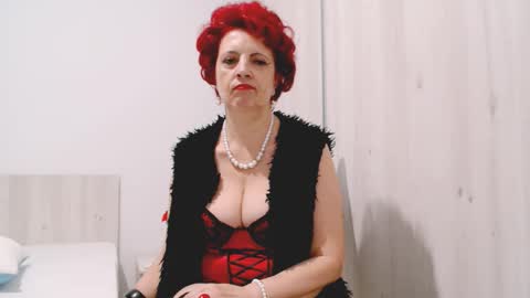 Snapshot of milffsupreme chatting on November 2025 12:16:02 PM Milfsupreme online show from November 2025 12:16:02 PM