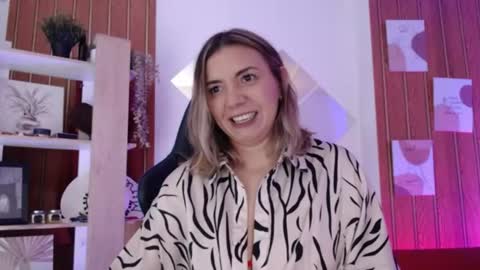 Sara  online show from August 2026 11:12:02 AM