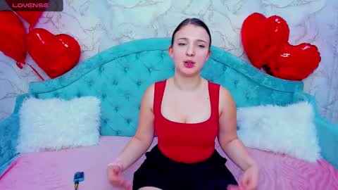 Snapshot of milinafox chatting on February 2025 10:35:01 AM milinafox online show from February 2025 10:35:01 AM