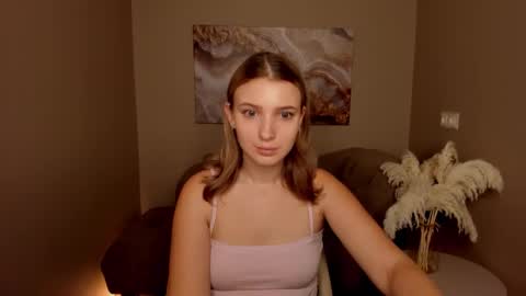 Snapshot of milinafox chatting on September 2025 03:06:02 AM milinafox online show from September 2025 03:06:02 AM