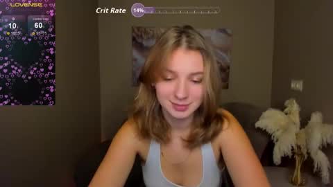 Snapshot of milinafox chatting on November 2025 12:33:01 AM milinafox online show from November 2025 12:33:01 AM