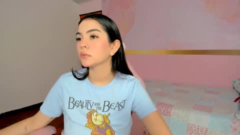 S O F I A online show from October 2025 12:24:02 PM