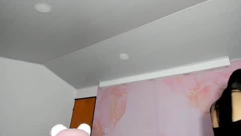 S O F I A online show from October 2025 10:38:01 AM