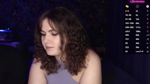 Snapshot of milk_slice chatting on December 2024 01:22:01 AM Stella and Neo online show from December 2024 01:22:01 AM