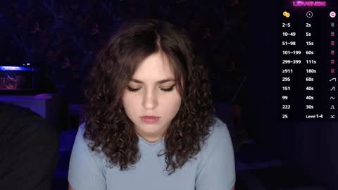 Snapshot of milk_slice chatting on January 2025 10:34:01 PM Stella and Neo online show from January 2025 10:34:01 PM