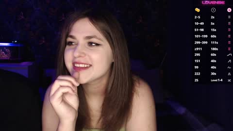 Snapshot of milk_slice chatting on February 2025 10:30:02 PM Stella and Neo online show from February 2025 10:30:02 PM