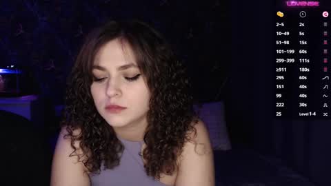 Snapshot of milk_slice chatting on February 2025 10:42:02 PM Stella and Neo online show from February 2025 10:42:02 PM