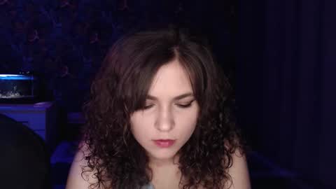 Snapshot of milk_slice chatting on November 2025 04:23:02 AM Stella and Neo online show from November 2025 04:23:02 AM