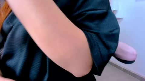 milk_zafira online show from November 2025 12:20:02 AM