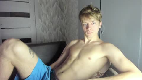 Snapshot of milkiwy chatting on December 2024 06:21:02 AM Isaac online show from December 2024 06:21:02 AM