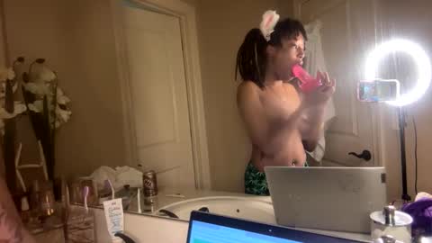 Snapshot of milkmarie123 chatting on November 2025 05:23:01 PM milkmarie online show from November 2025 05:23:01 PM