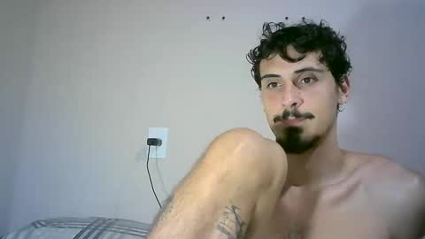 Snapshot of milkoffee chatting on December 2024 04:58:02 AM milkoffee online show from December 2024 04:58:02 AM