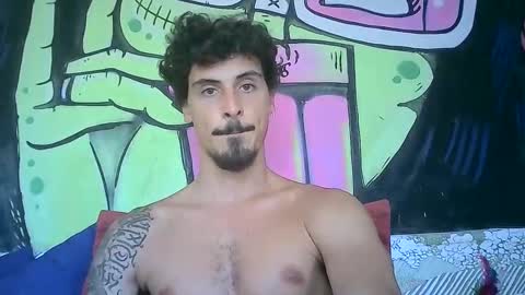 Snapshot of milkoffee chatting on February 2025 02:10:02 PM milkoffee online show from February 2025 02:10:02 PM