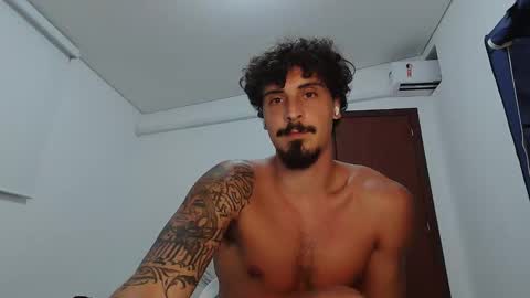 Snapshot of milkoffee chatting on February 2026 03:43:01 AM milkoffee online show from February 2026 03:43:01 AM