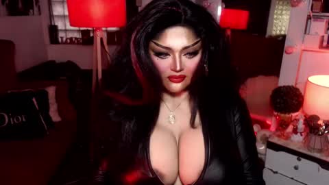 milkshakelavinia online show from January 2025 04:25:02 AM