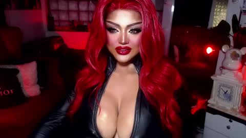 milkshakelavinia online show from February 2025 07:55:02 AM