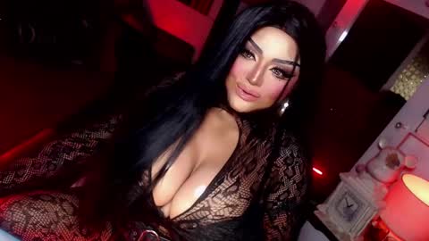 milkshakelavinia online show from February 2025 08:26:01 PM