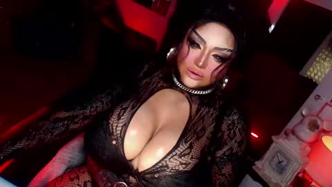 milkshakelavinia online show from February 2025 02:38:01 AM