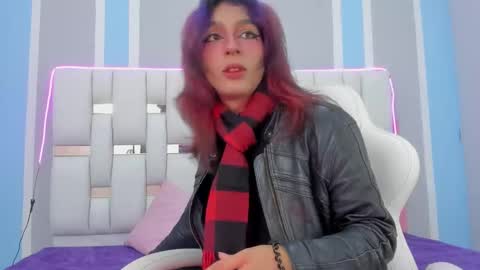 Michelle  online show from November 2025 07:24:01 PM