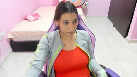 Snapshot of milky__boobs69 chatting on November 2025 11:53:01 AM vale online show from November 2025 11:53:01 AM