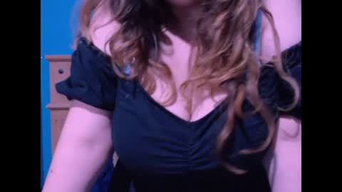 Snapshot of milky_marilynne chatting on June 2026 07:42:01 PM Marilynne online show from June 2026 07:42:01 PM