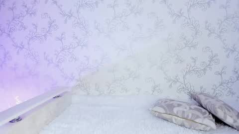 Vivian online show from February 2025 10:16:01 AM