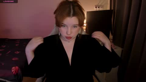 Lisa online show from December 2024 05:07:01 AM