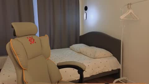 Eva online show from March 2026 04:40:01 AM