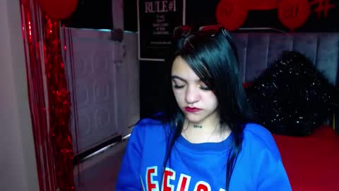 Violeta online show from February 2025 03:05:01 PM